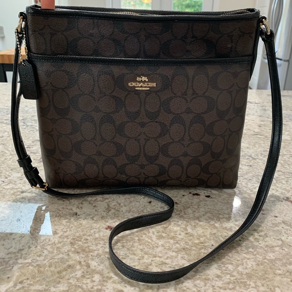 coach file crossbody in signature canvas